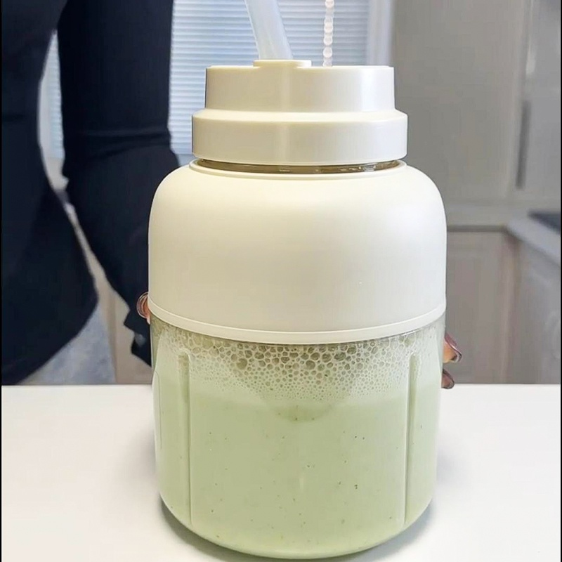 Juice cup——large capacity portable freshly squeezed juice can crushed ice