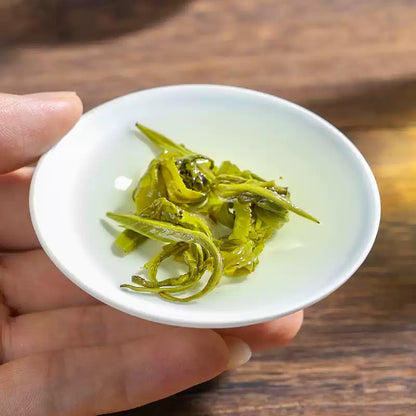 Jasmine Dragon Pearl Tea3