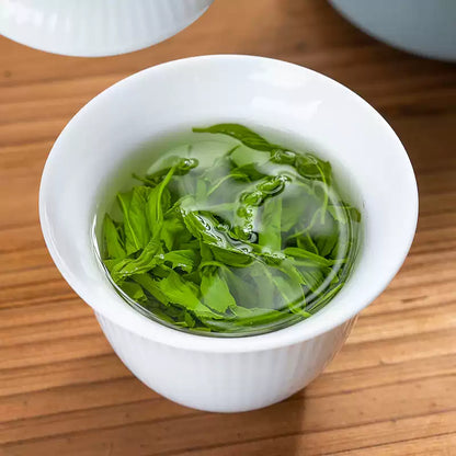 Yunwu Green Tea – Fresh, Misty, and Naturally Aromatic